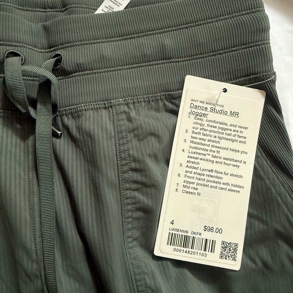 Lululemon dance studio jogger